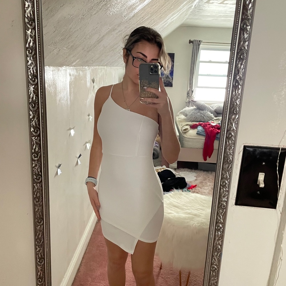 white dress